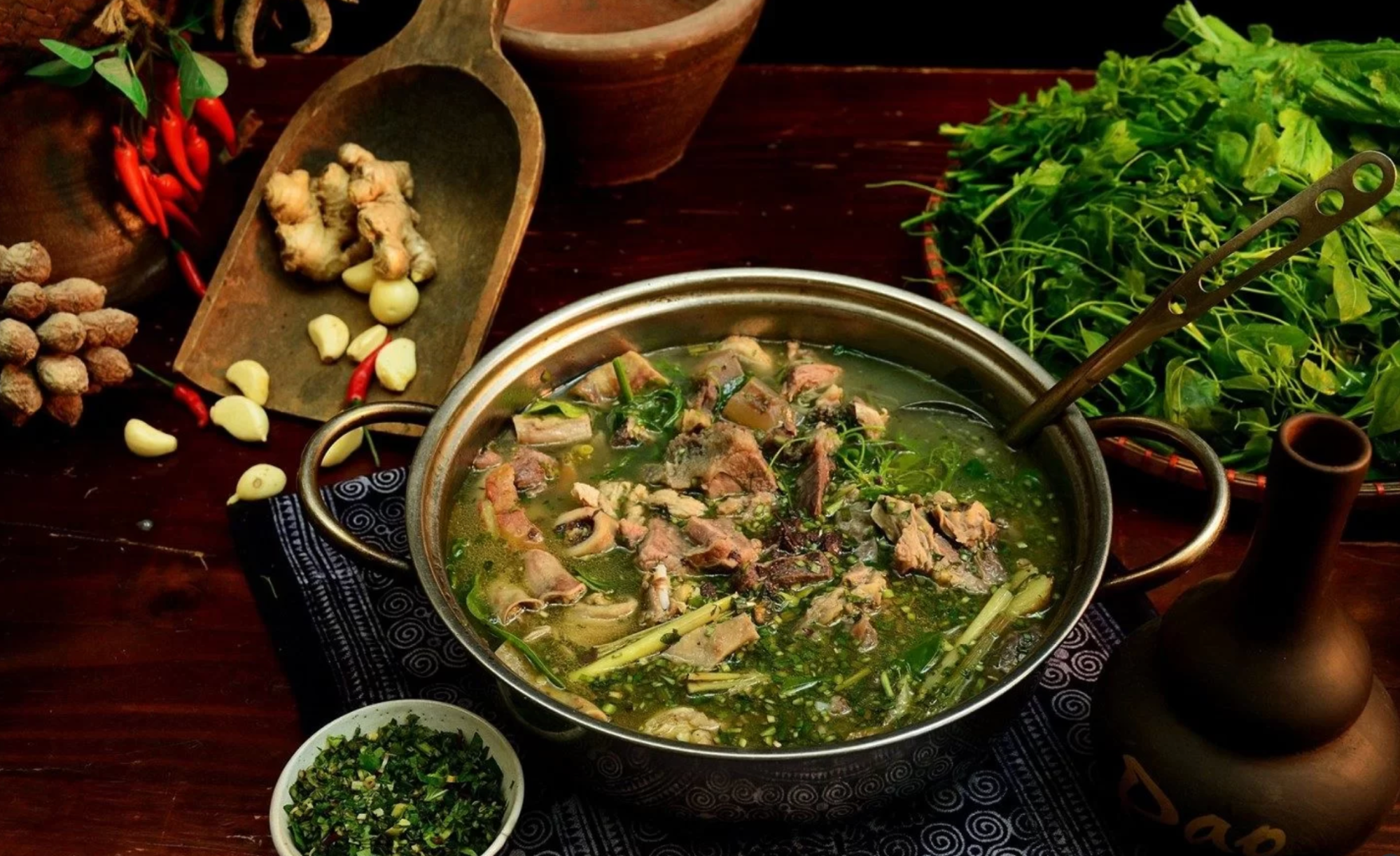 Đặc sản Thắng Cố không thể bỏ lỡ khi đến Sapa 